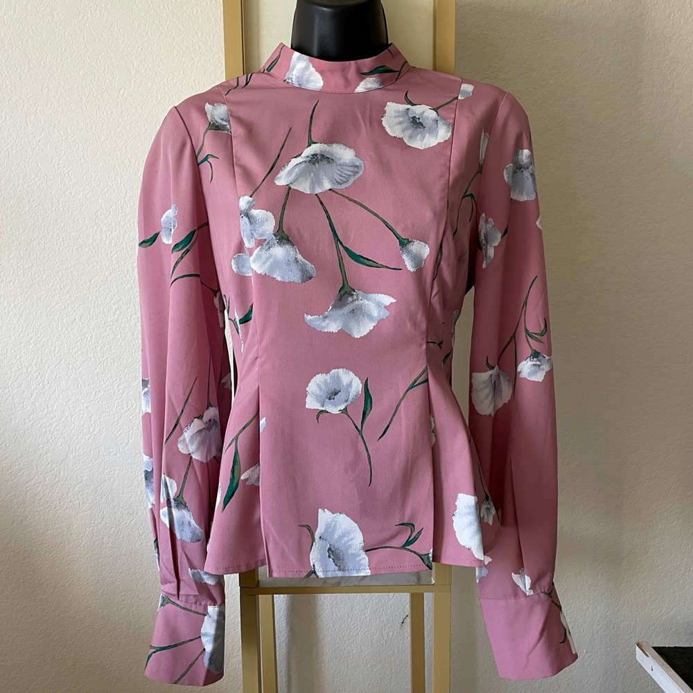 FOREVER 21 Contemporary Pink Floral Peplum Top